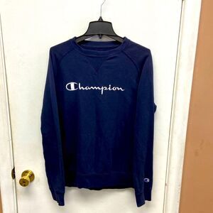 Men’s Champion Embroidered Long-sleeve Crewneck size Small